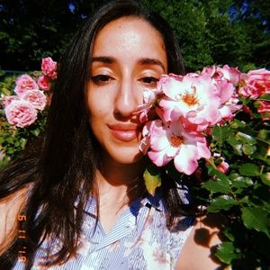 Meet your Posher, Iness